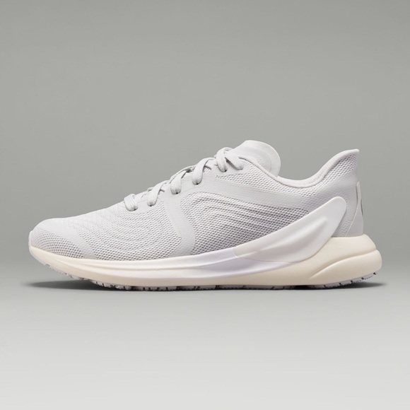 Women’s Lululemon Blissfeel 2 Running Shoe Size 7 Vapor White NEW - Picture 2 of 3